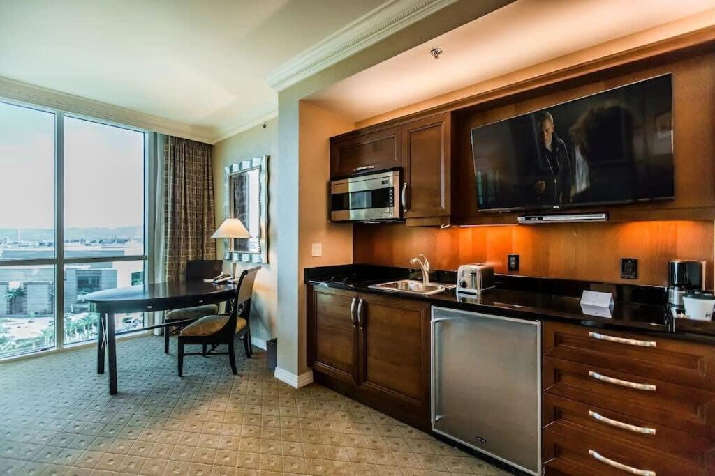 37Th Floor Penthouse - No Resort Fees - Strip View - Mgm 37807 Las Vegas Ngoại thất bức ảnh